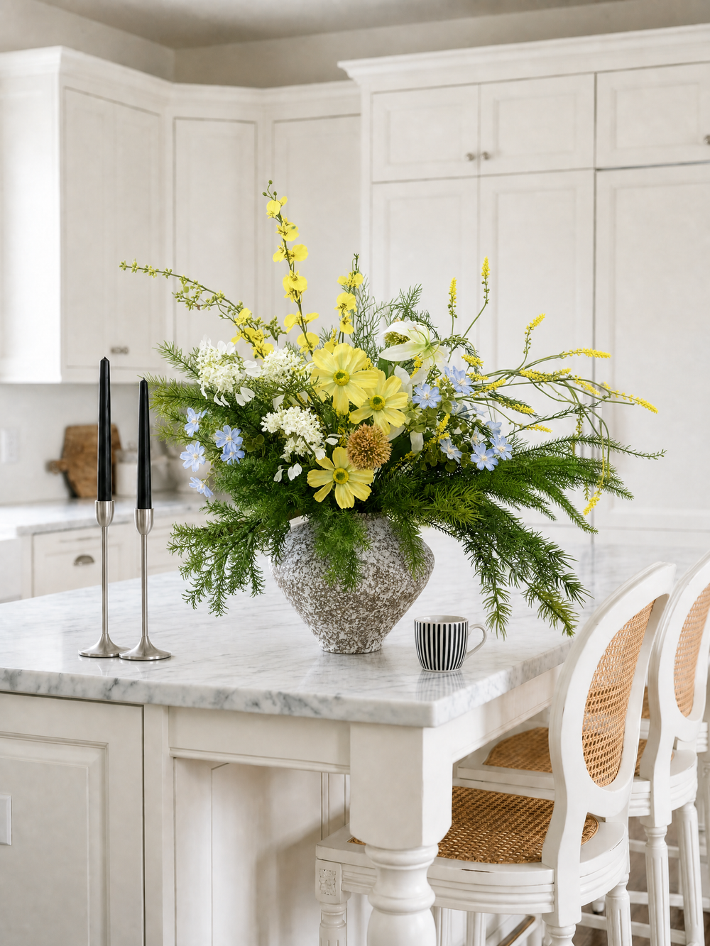 Dining table floral inspiration