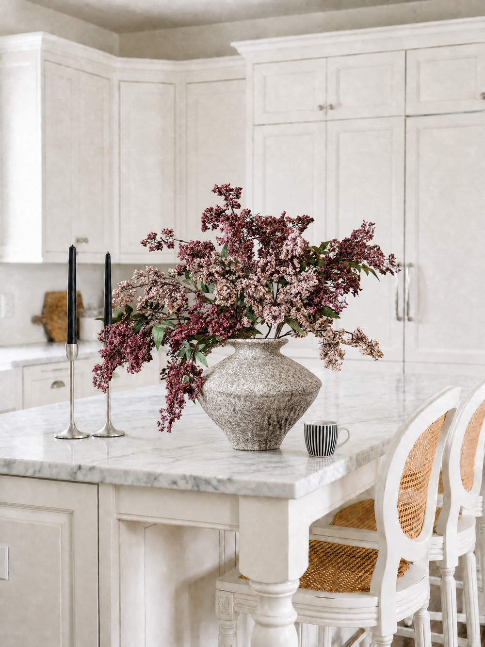 Dining table floral inspiration