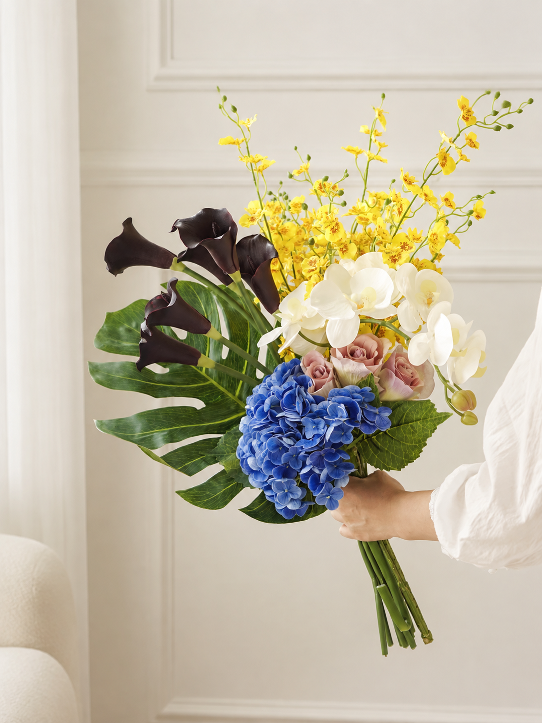 Blue & White Faux Floral Arrangement details