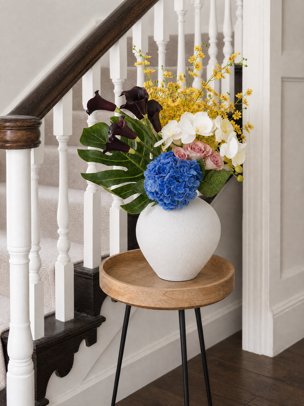 Entryway floral inspiration