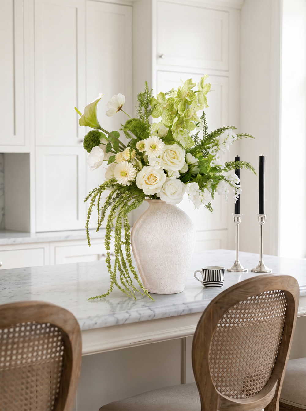 Dining table floral inspiration