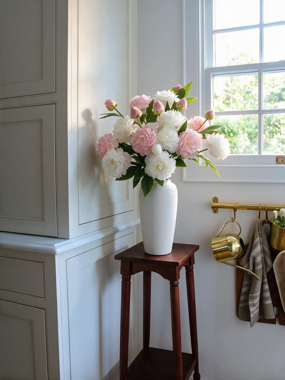 Entryway floral inspiration