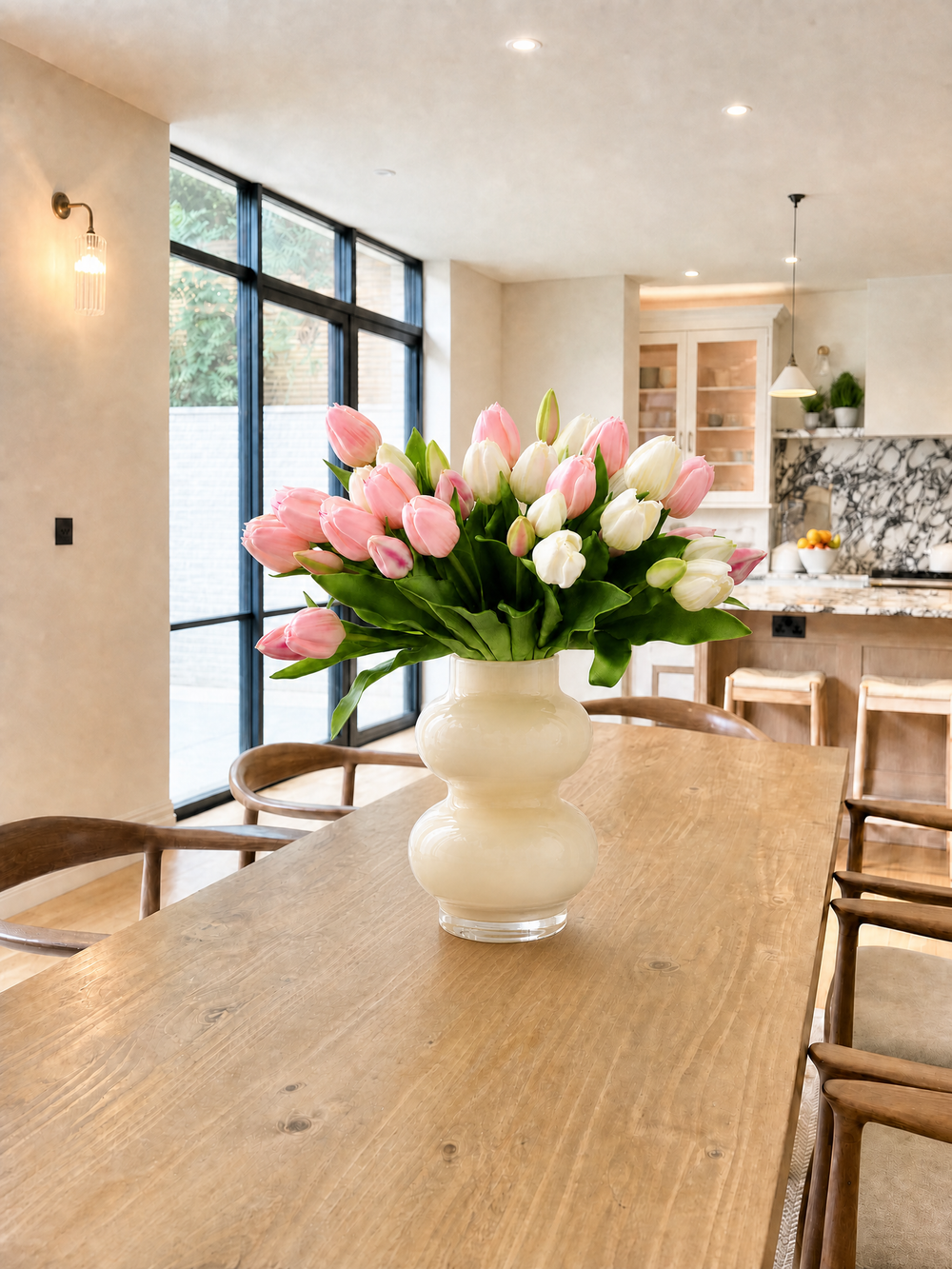 Dining table floral inspiration